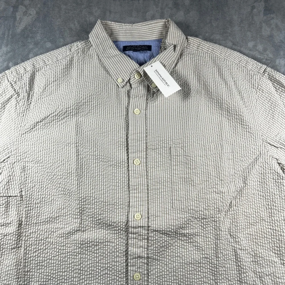 Banana Republic Mens‎ XL Seersucker Shirt Tan White Stripe Tailored Slim Fit NWT